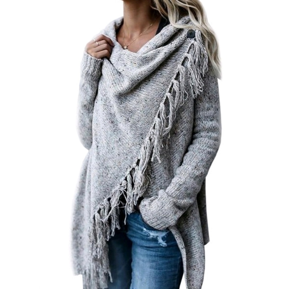 WRAP TASSEL SWEATER